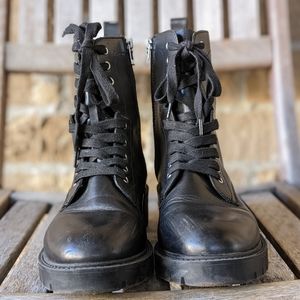 steve madden checker combat boot